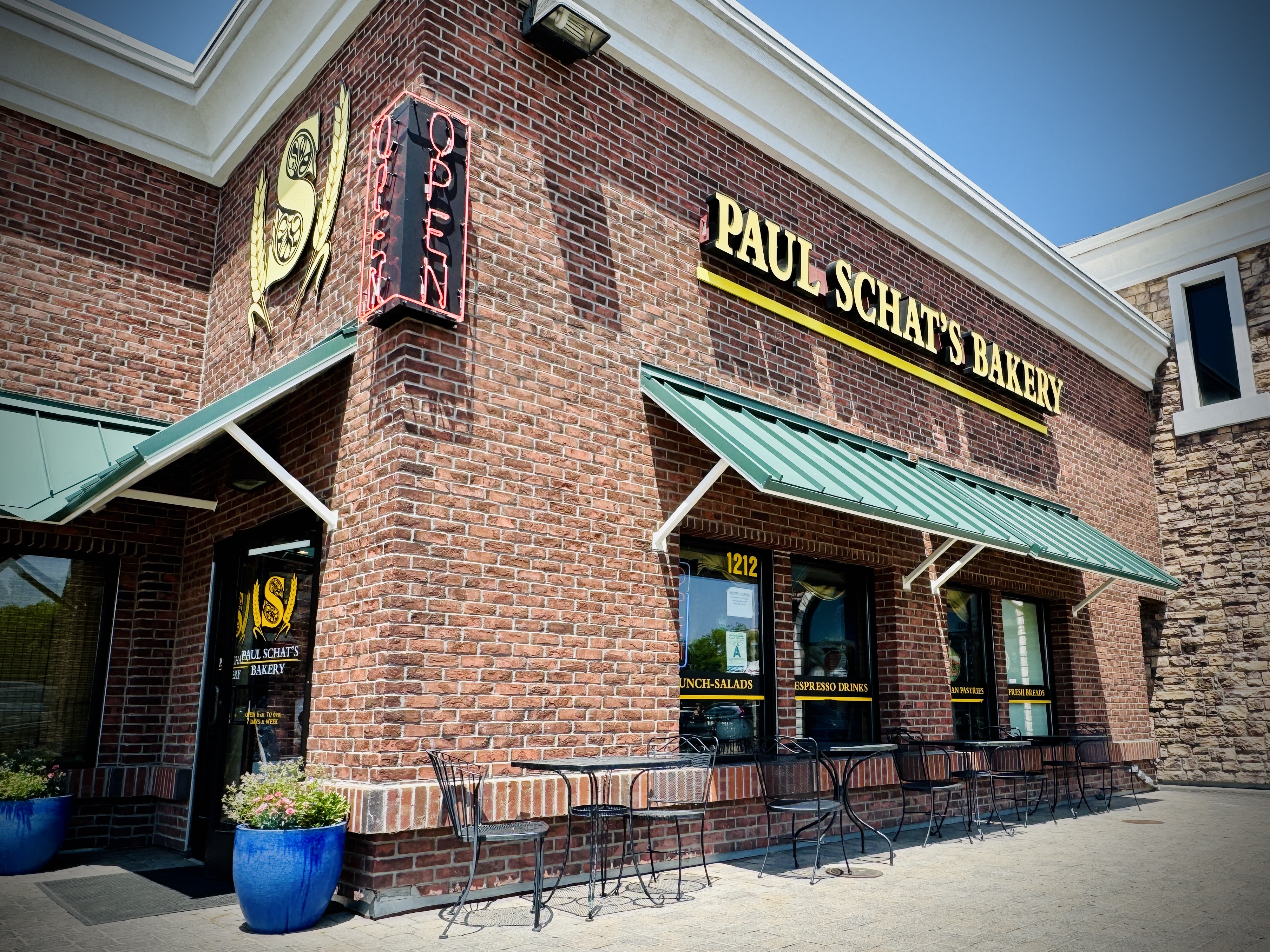 About Paul Schat - Master Baker hero image