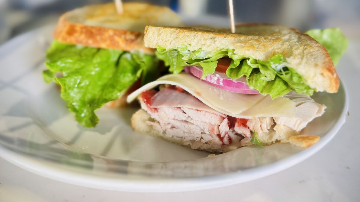 Fresh Sandwiches, Salads & Soups hero image